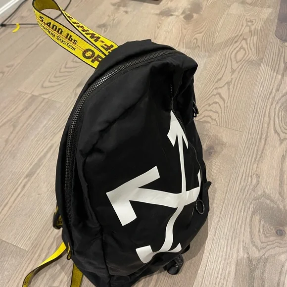 Off White Backpack - Picture 4 of 5